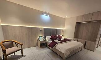 Hotel Divine Vista