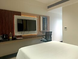 Crystal Residency