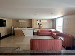 Crystal Residency