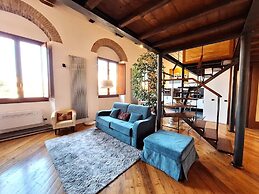 Rustic-Chic Loft by the Duomo
