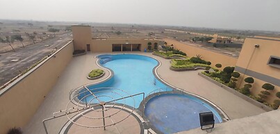 Rosastays Kutch