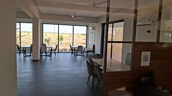 Rosastays Kutch