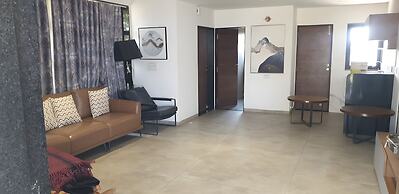 Rosastays Kutch