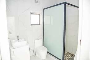 Longhorn Executive Apartment