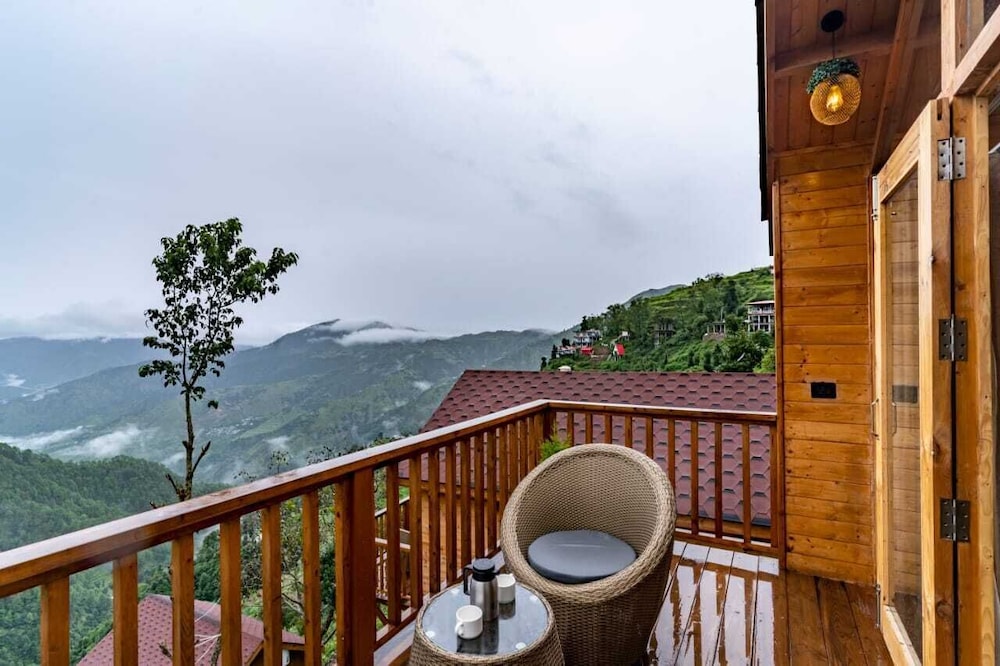 Devan Wood Resort