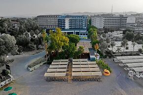 Seaphoria Beach Resort