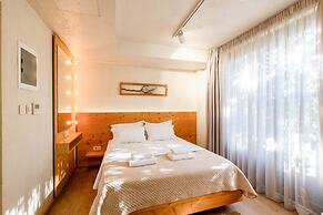 Panellinion Beachfront Getaway Balcony w Seaview