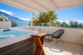 Panellinion Beachfront Suite With Private Jacuzzi
