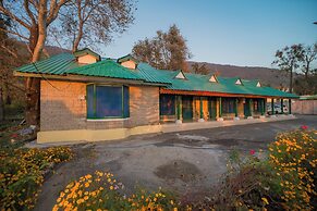 Forest Rest House Bir