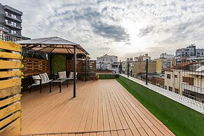 Urban Chic Apartment 1BR With Terrace View