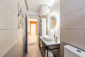 Urban Chic Apartment 1BR With Terrace View