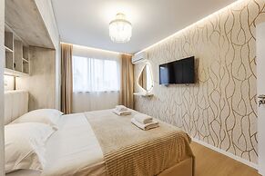 Urban Chic Apartment 1BR With Terrace View