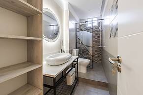 Urban Chic Apartment 1BR With Terrace View