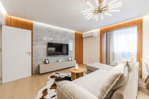 Urban Chic Apartment 1BR With Terrace View
