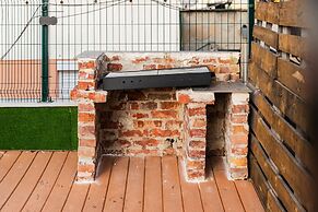 Urban Chic Apartment 1BR With Terrace View