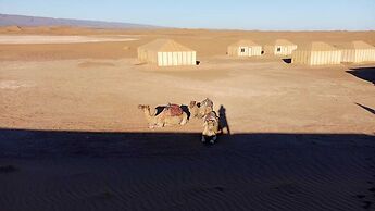 starlitdesertcamp