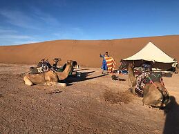 starlitdesertcamp