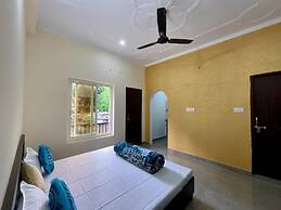 Hotel The Rudram Aura