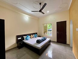 Hotel The Rudram Aura