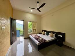 Hotel The Rudram Aura