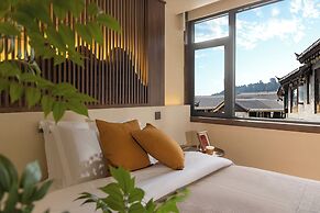 Lijiang Fog Gallery Hotel