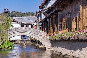 Lijiang Fog Gallery Hotel