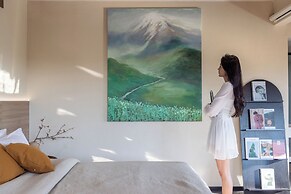 Lijiang Fog Gallery Hotel