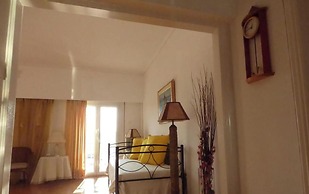 Serenity View Apartment - Marina Zeas