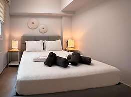 Elegant VIP Apartment - Athens Town