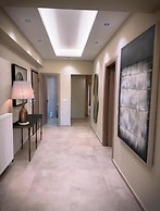 Elegant VIP Apartment - Athens Town
