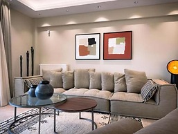 Elegant VIP Apartment - Athens Town