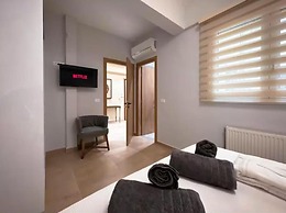 Elegant VIP Apartment - Athens Town