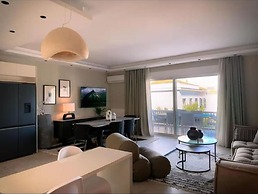 Elegant VIP Apartment - Athens Town