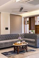 Anandam in the Himalyas By Alaya Stays