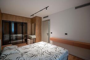Duplex Penthouse with Jacuzzi