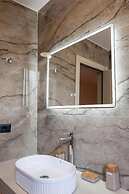 Duplex Penthouse with Jacuzzi