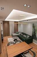 Duplex Penthouse with Jacuzzi