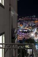 Duplex Penthouse with Jacuzzi