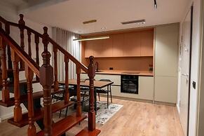 Duplex Penthouse with Jacuzzi
