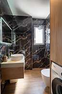 Duplex Penthouse with Jacuzzi