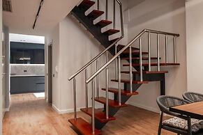 Duplex Penthouse with Jacuzzi