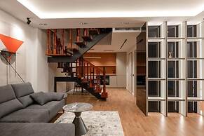 Duplex Penthouse with Jacuzzi