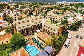 Ambassador Plaza Hotel