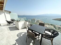 Elite Sea View Jacuzzi Penthouses
