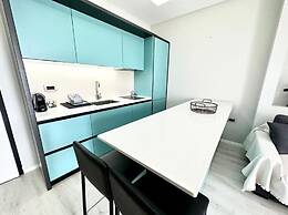 Elite Sea View Jacuzzi Penthouses