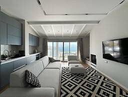 Elite Sea View Jacuzzi Penthouses