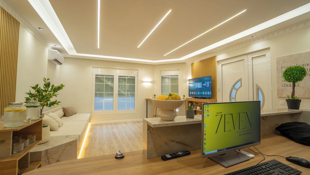 7even Boutique Hostel