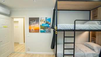 7even Boutique Hostel