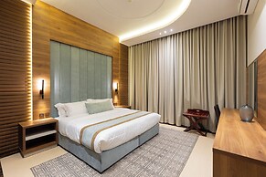 Topaz Hotel Suites