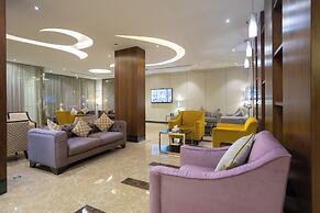 Topaz Hotel Suites